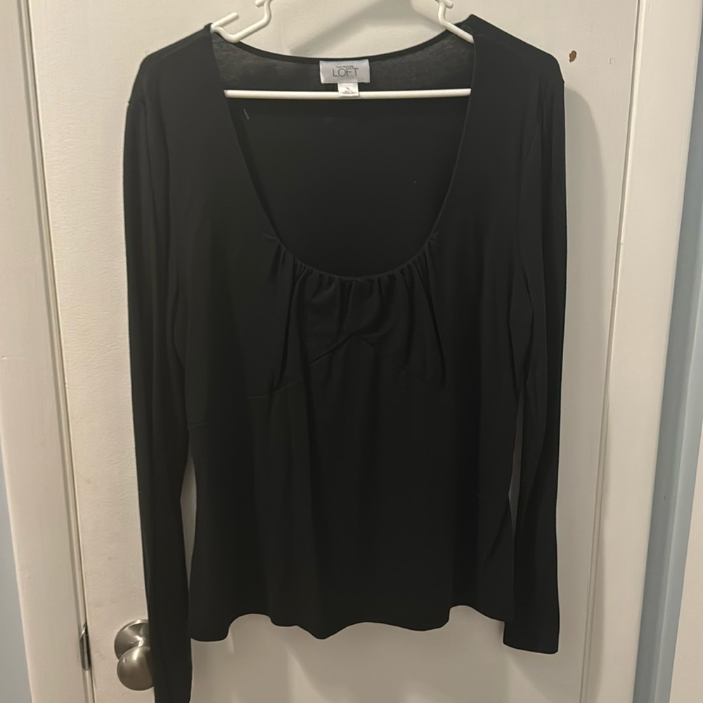 Ann Taylor Loft Long Sleeve, Scoop Neck Black Top, Size XL